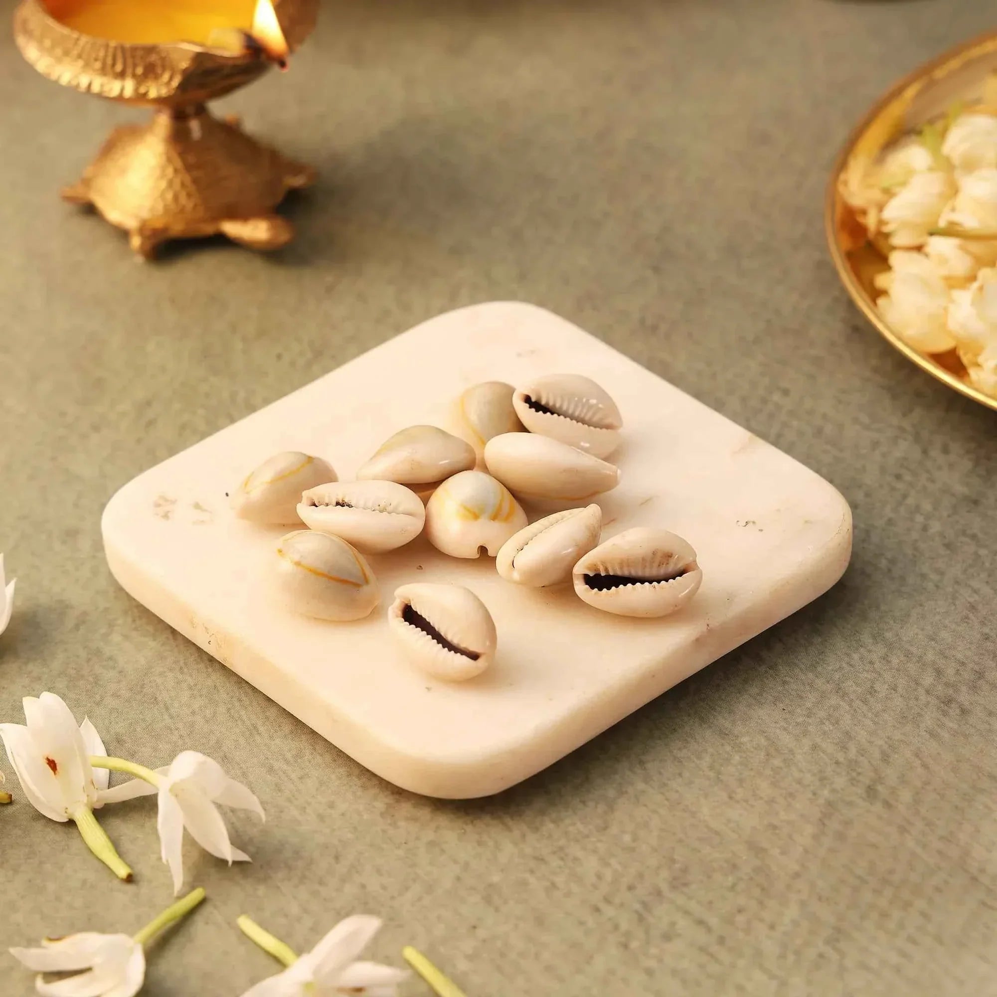 Kauri 11 pcs by Pujashree | Sanatana Journey