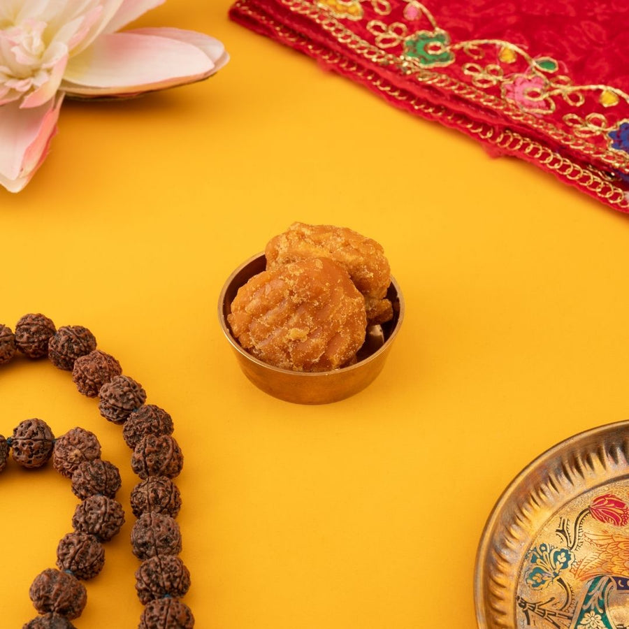 Gud (Jaggery) for Pooja – Organic Jaggery Cubes