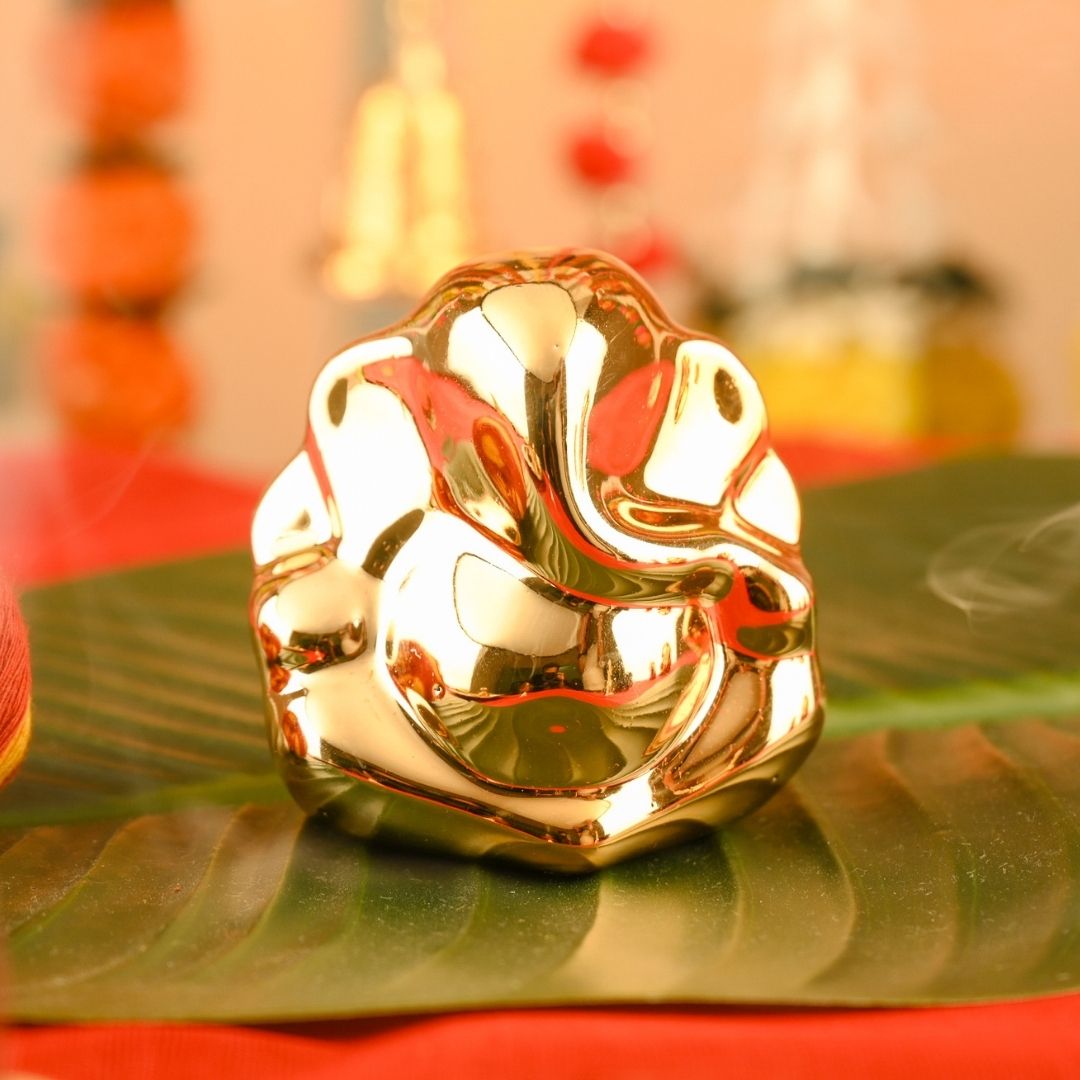 lord ganesha statue