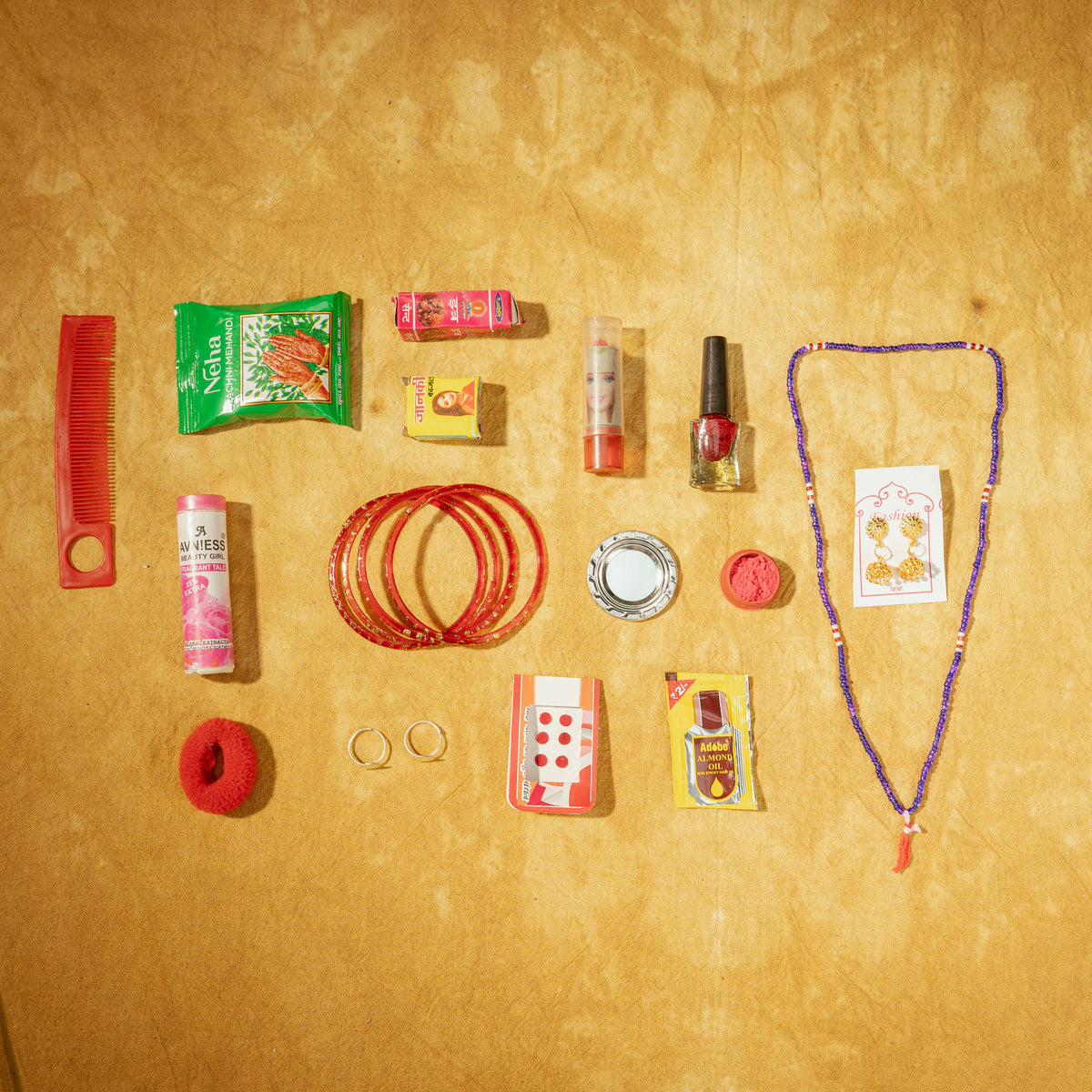 16 Shringar kit contents displayed individually for Mata Rani puja